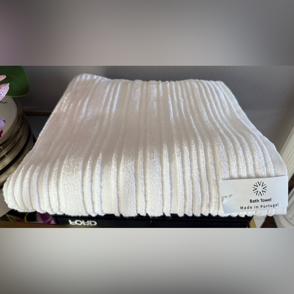 Villafelpos
VILLAFELPOS SPA
COLLECTION BATH TOWEL